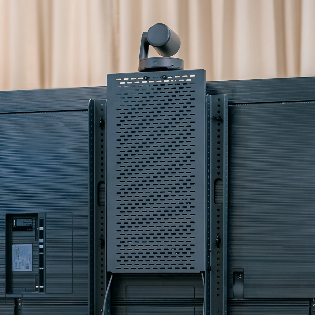 Heckler Device Panel XL für Heckler AV Cart