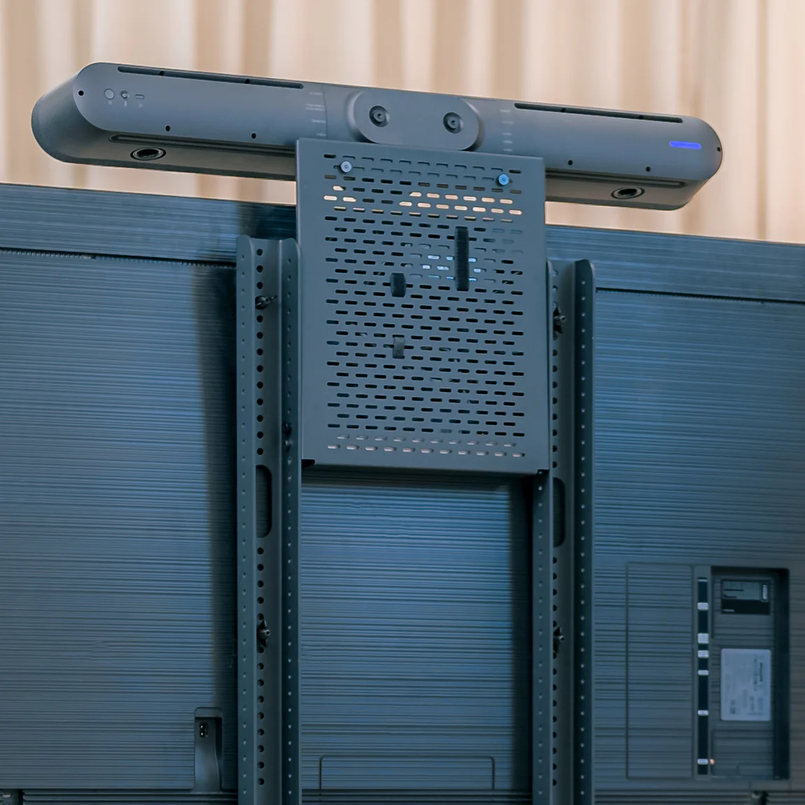 Heckler Device Panel für Heckler AV Cart